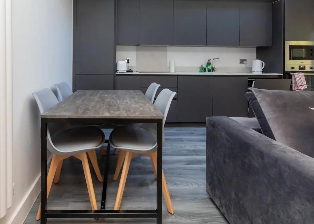 Stylish 2-Bed Flat In The Heart Of West Hampstead Apartment London Exterior photo