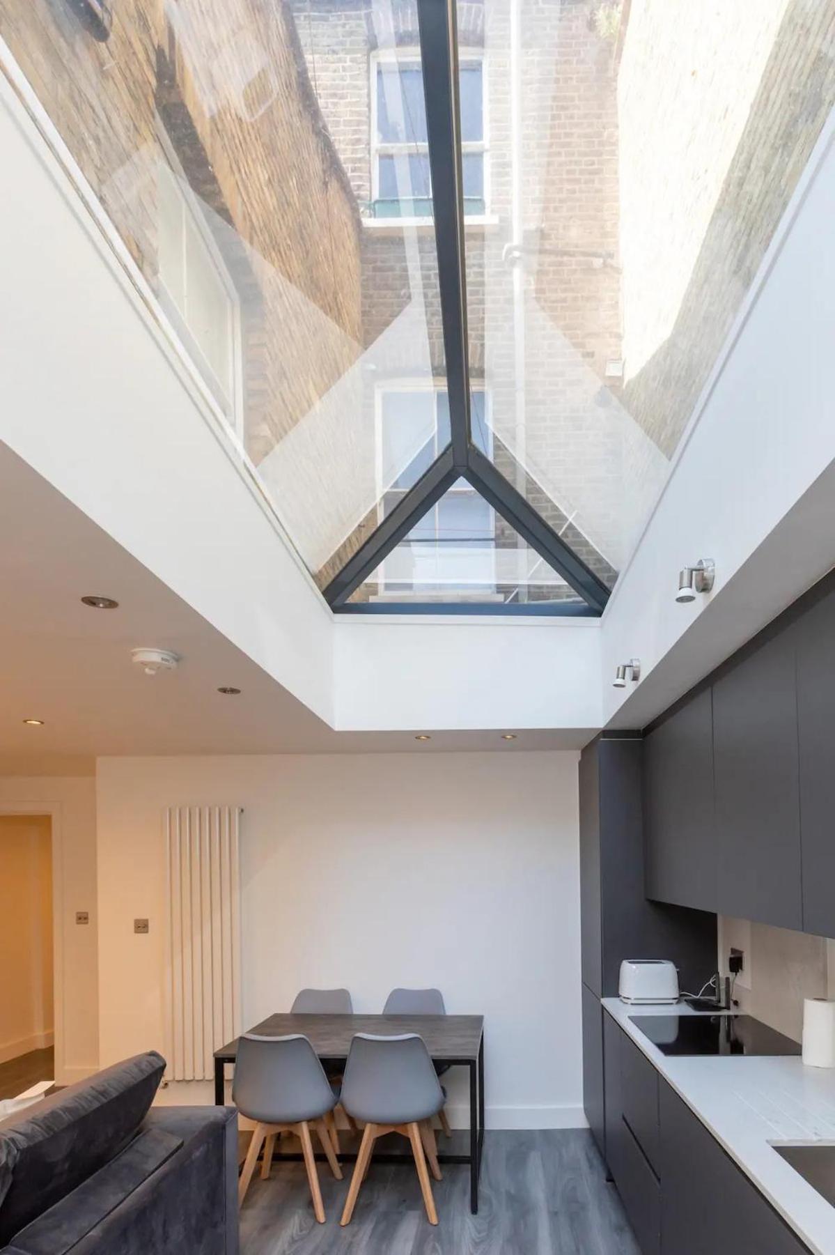 Stylish 2-Bed Flat In The Heart Of West Hampstead Apartment London Exterior photo